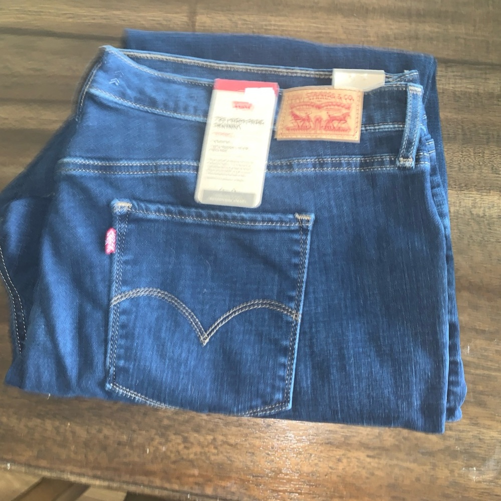 Levi's Dark Indigo High-Rise Skinny JeansLevi 721 High-Rise Skinny